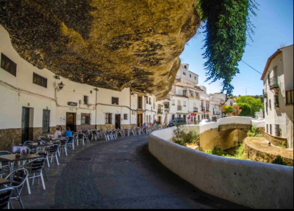 הוילה Setenil De Las Bodegas Bellavista מראה חיצוני תמונה